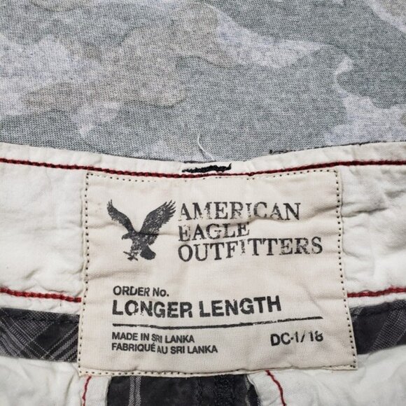 American Eagle Shorts Mens 28 Gray Longer Length Pockets - Picture 6 of 10